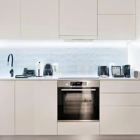 Catarina Serviced Apartments (Adults Only) Porto Pokój zdjęcie
