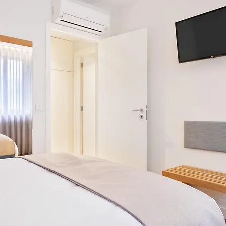 Catarina Serviced Apartments (Adults Only) Porto Pokój zdjęcie