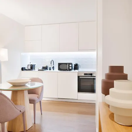 Catarina Serviced Apartments (Adults Only) Porto Pokój zdjęcie