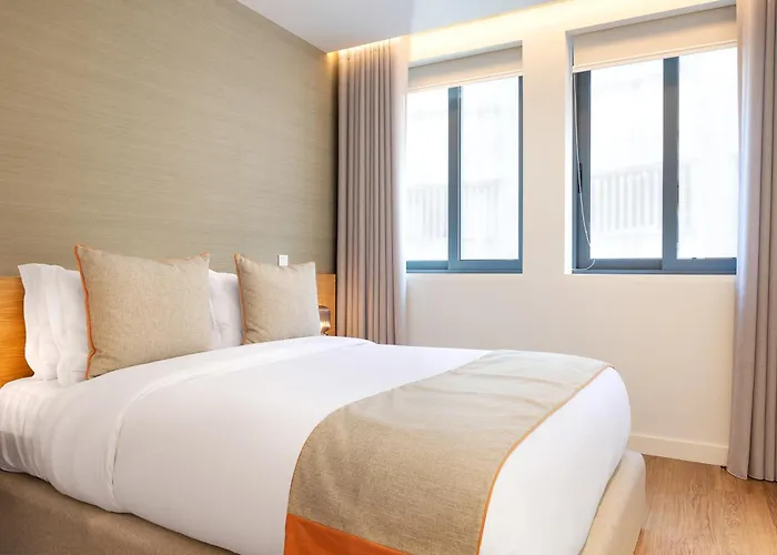 Catarina Serviced Apartments (Adults Only)