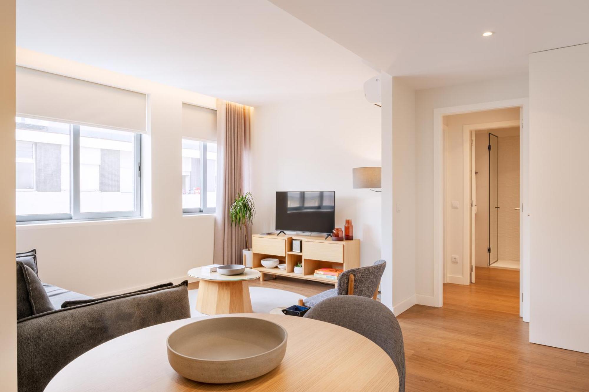 Catarina Serviced (adults Only) * Oporto